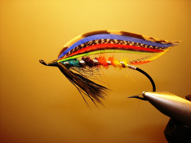 Vezanje mušica za lososa