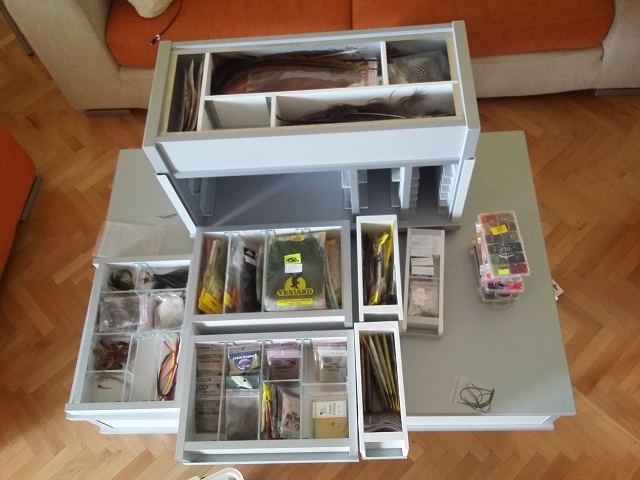 mali plakar 6