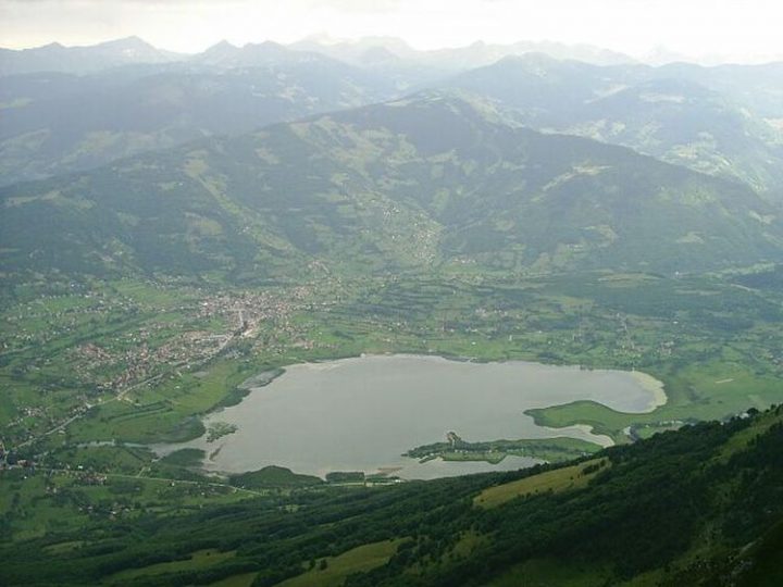 plavsko-jezero-wiki-720x540