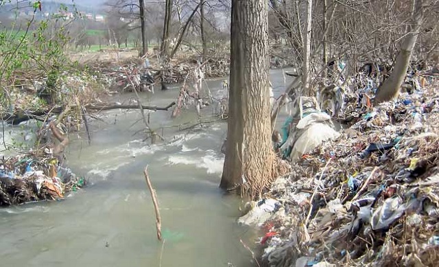 Reka Raška kanal za otpad