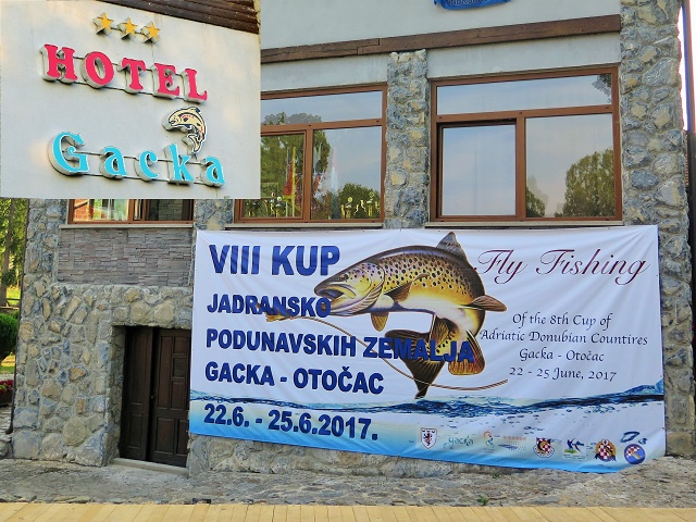 Hotel „Gacka“ Ličko Lešće pored rijeke Gacke