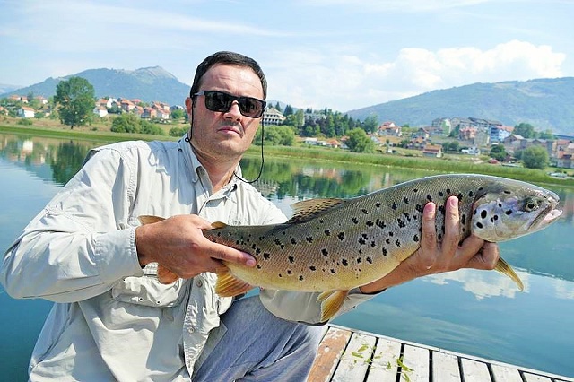 Ulov Bogdana Markovića na Plavskom jezeru na takmičenju