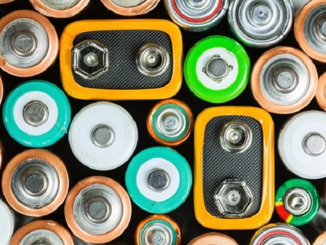 Zašto su baterije opasan otpad?