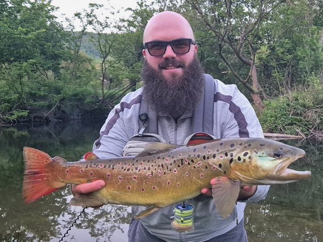 Oboren lični rekord Potočna pastrmka od 67cm – Aleksandar Dimitrijević
