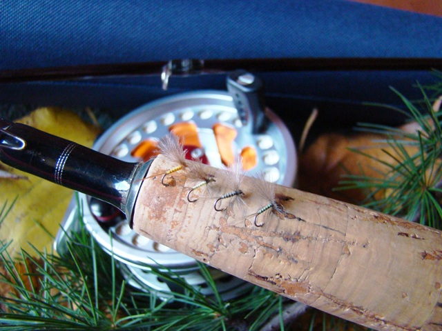 Imitacije sitnih jesenjih jednodnevki naših saradnika